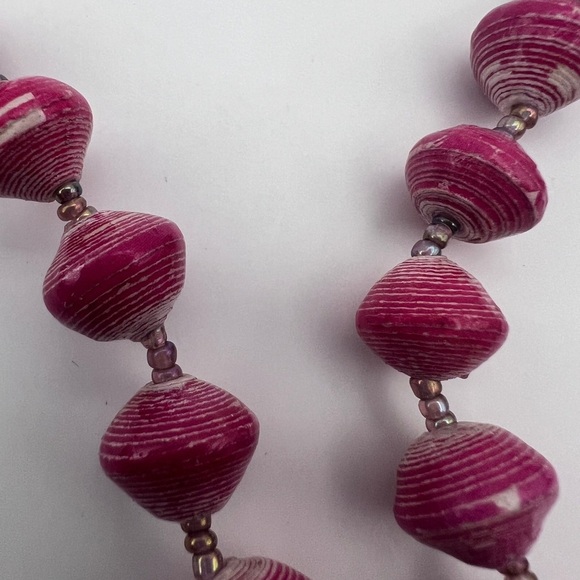 Bead for Life Pink Paper Beads with seed pearl rhinestones Necklace - Picture 8 of 11